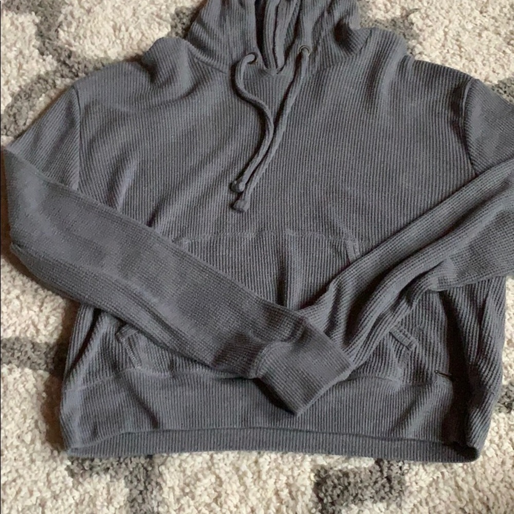 Cropped hoodie